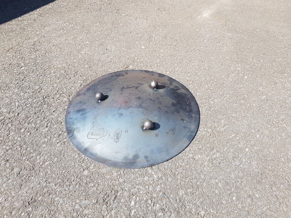 Edelrost Schale D50cm mit Standkugeln Gartendekoration Pflanzschale Feuerschale